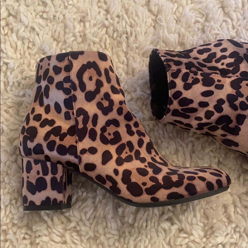 Leopard booties - Picture 2 of 5